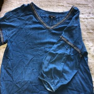 bell sleeved blue long sleeve